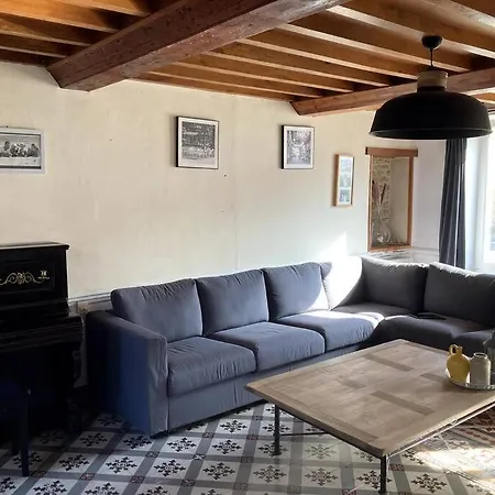 Holiday home Maison De Campagne Proche Omaha Beach